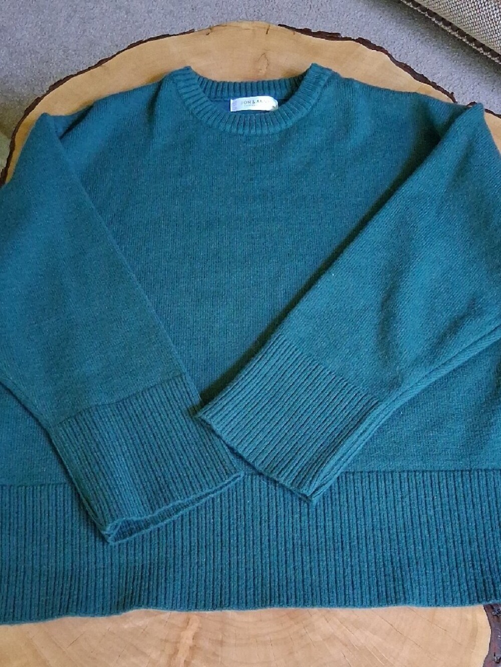 Jon & Anna Emerald šGreen Crewneck Sweater - Picture 3 of 8
